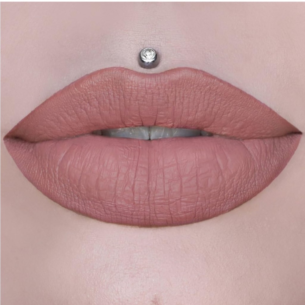 Jeffree Star  Collection Velour Liquid Lipstick ~ Christmas cookie
